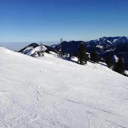 4 Sterne Erkerwohnung Mit Dem Panoramablick Sauna Spulmaschine Neues Bad Wlan Appartement Oberaudorf